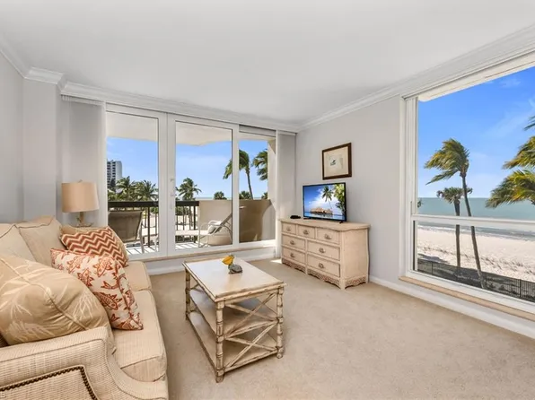 4001 Gulf Shore BLVD N #207, NAPLES, FL 34103