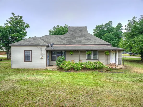 418 W Grimes Ave, Cashion, OK 73016