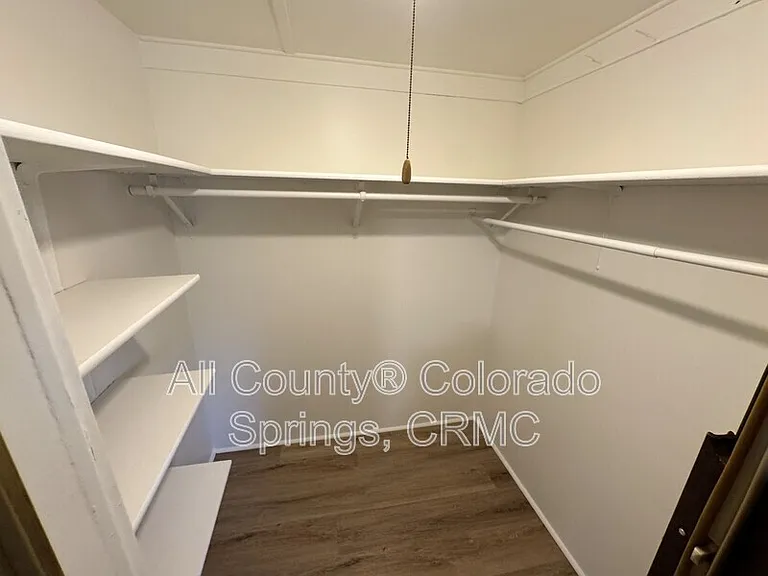 2430 W Vermijo Ave — Photo 4