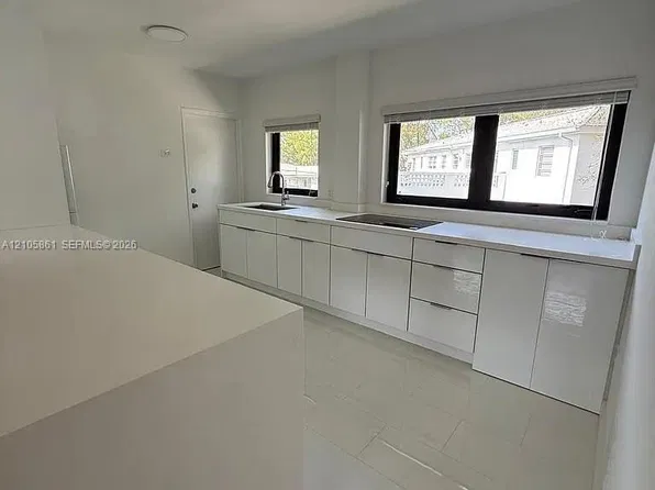 430 Malaga Ave APT 2, Miami, FL 33134