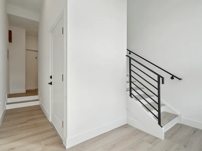 1621 Point Breeze Ave #4 — Photo 46