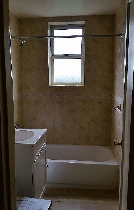 2nd image of 2661 W 2nd St APT 5G