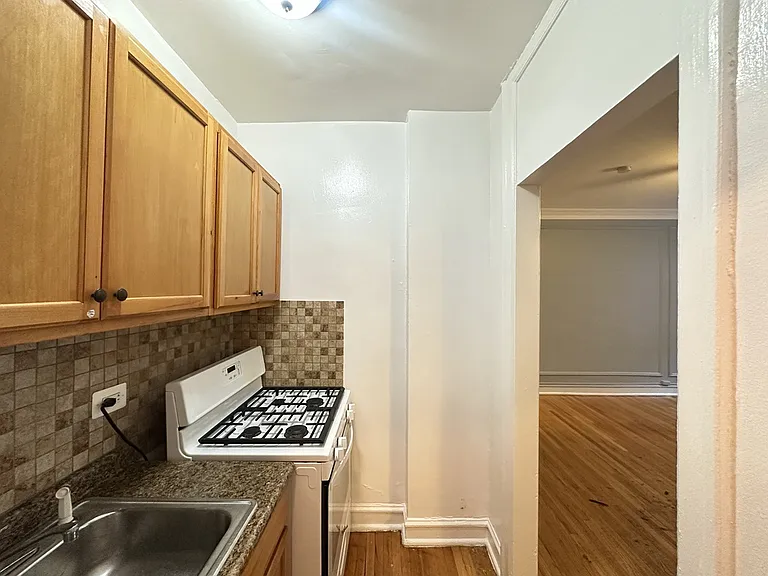 1369 W Estes Ave #J-1 — Photo 5