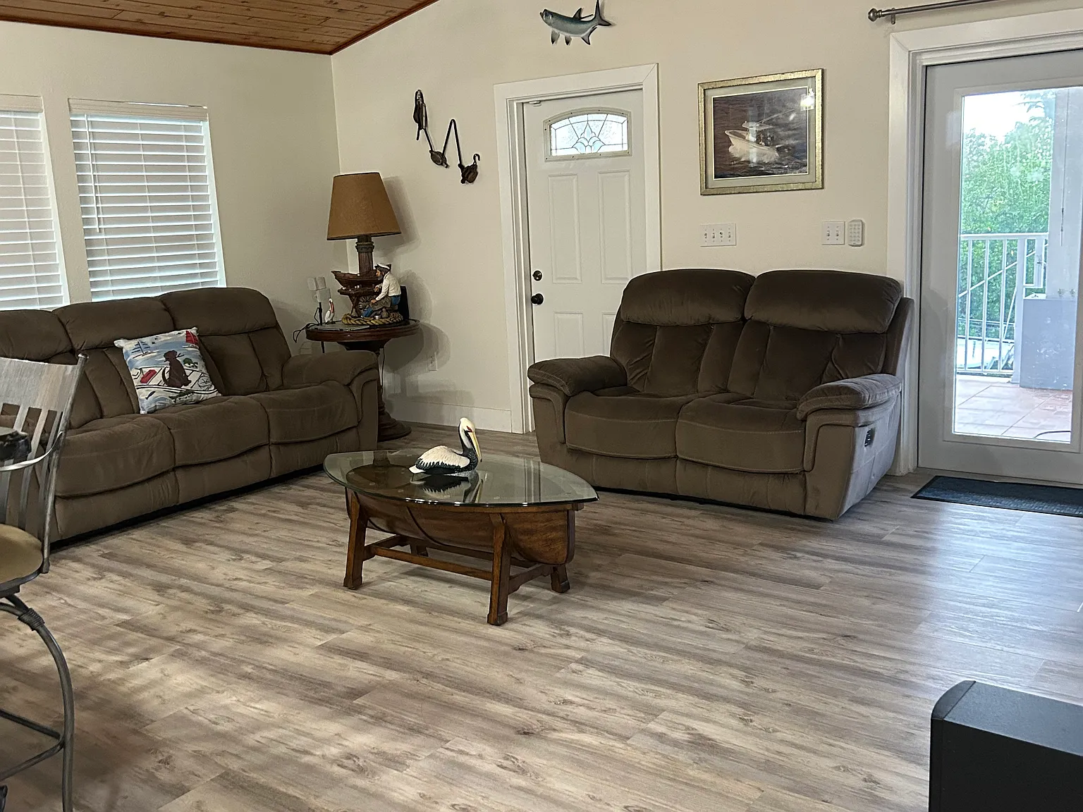 3 bed, 1188 sqft, $4,800 — Photo 3