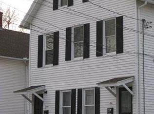 10 Myrtle St, Chicopee, MA 01013