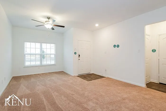165 Scarborough Bnd — Photo 8