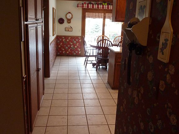 4th image of 48401 Remer Ave