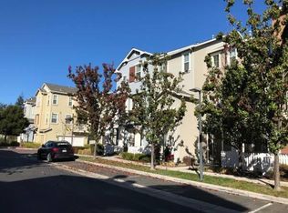 445 Bedford Loop #1, Mountain View, CA 94043