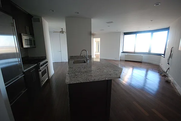 Rented by Luxury Habitat | media 15