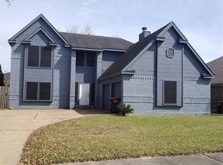 12214 Drifting Pine Ct, Houston, TX 77066