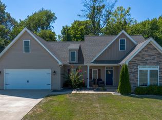 161 Hunters Ridge Dr, Paducah, KY 42001