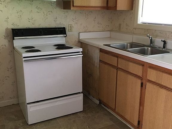 3rd image of 1410 Cleveland Ave APT B6