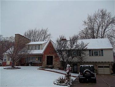 3rd image of 518 W 8th St