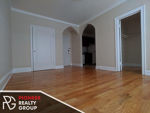 3rd image of 4829 N Damen Ave #Dd209