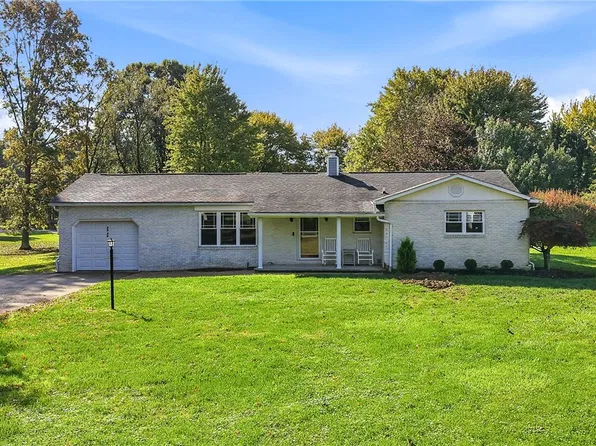3536 Lee Run Rd, Hermitage, PA 16148
