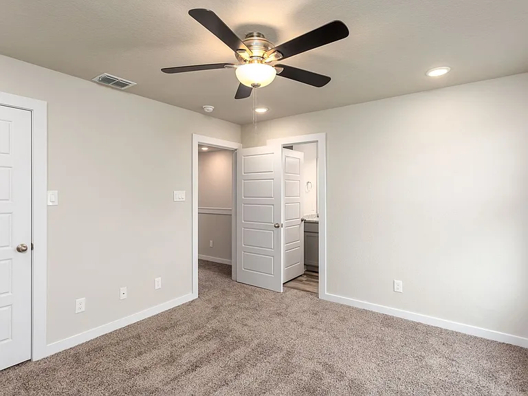 263 Damon Dr — Photo 11