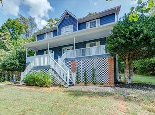 2714 Hawk Dr NE, Marietta, GA 30066