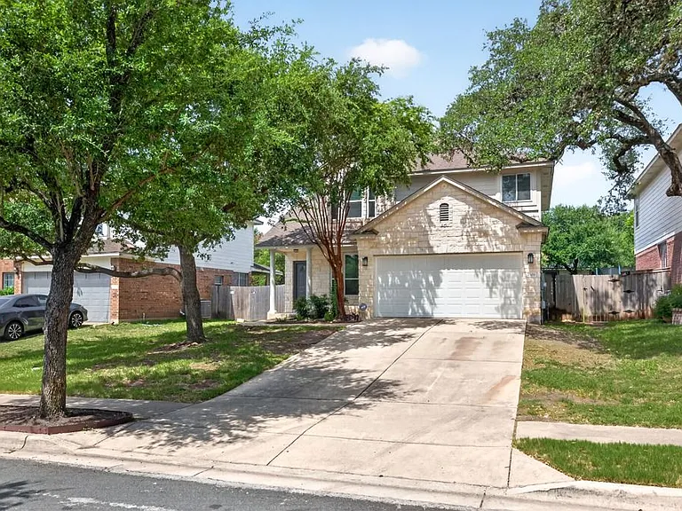 10416 Beard Ave — Photo 2