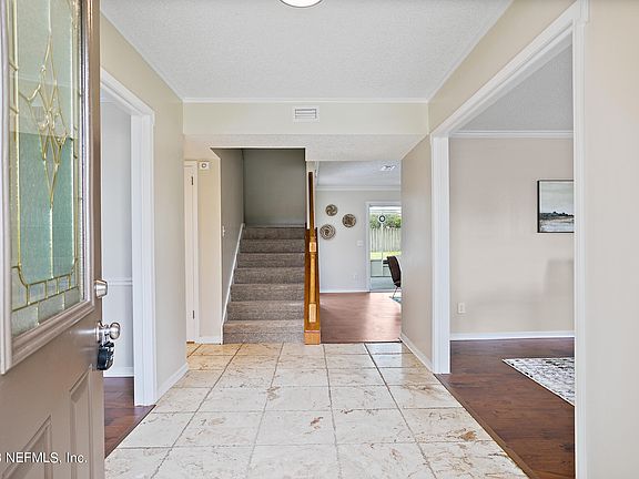 4th image of 959 SANDSTONE Drive