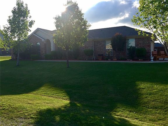 5th image of 173 Portales Dr