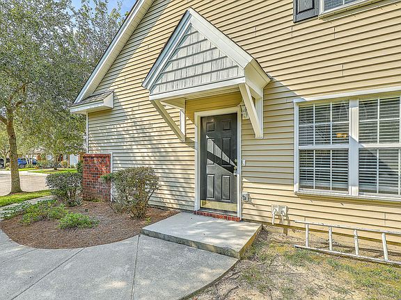 4th image of 5213 Chicory Ln