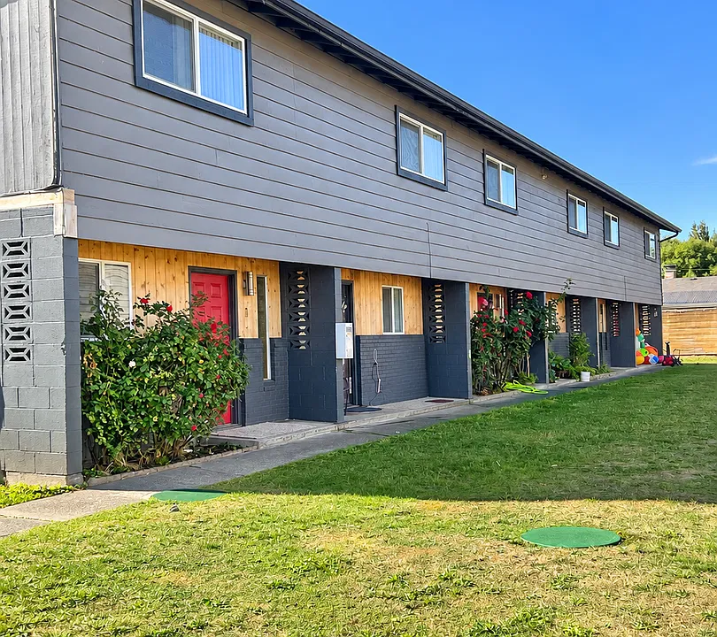 520 NE 108th Ave