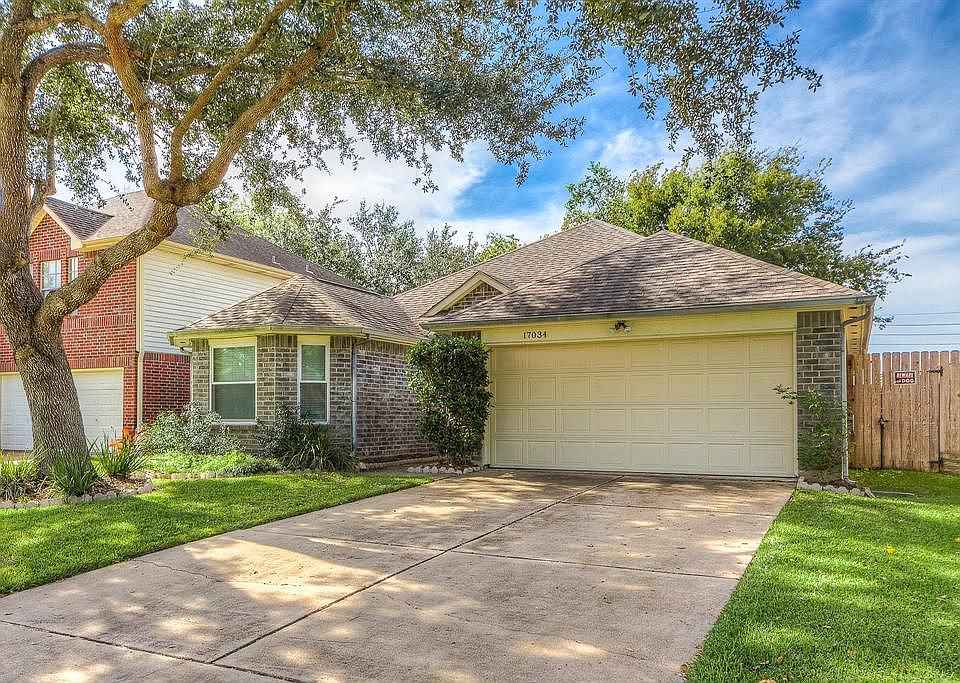 1st image of 17034 Blue Mist Cir