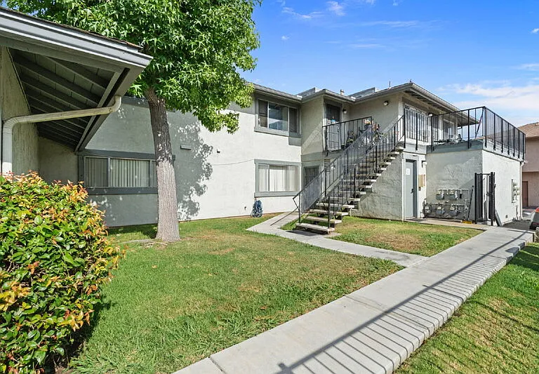 1223 Monique Ct #D — Photo 23