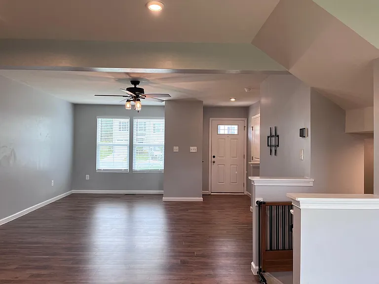 35202 Sara Ct — Photo 8