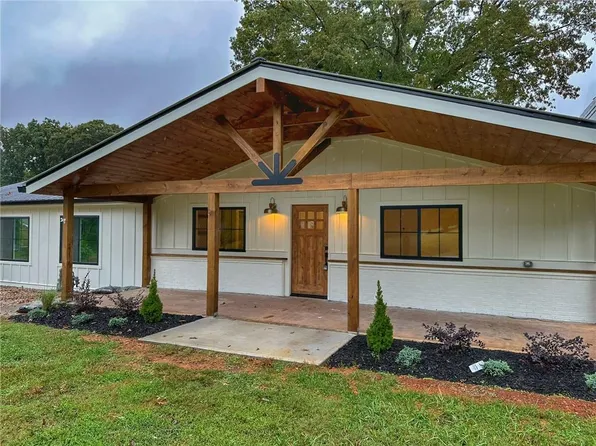2914 Antioch Church Rd, Gainesville, GA 30506