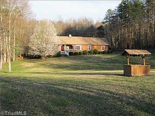 2nd image of 2502 Rettrop Dr