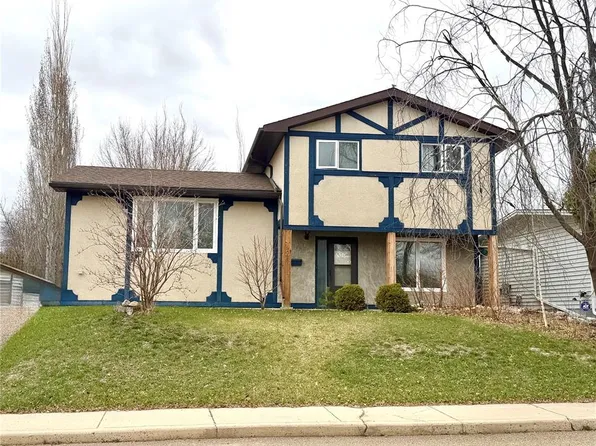 9021 Walker DRIVE, North Battleford, SK S9A 2W9
