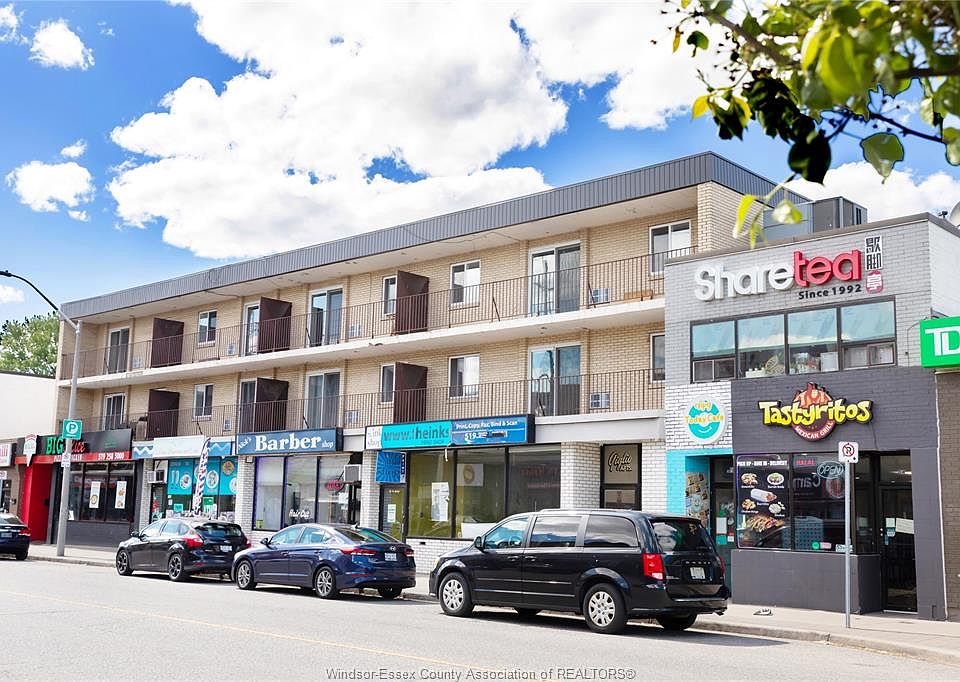 1st image of 2136 Wyandotte St W #21