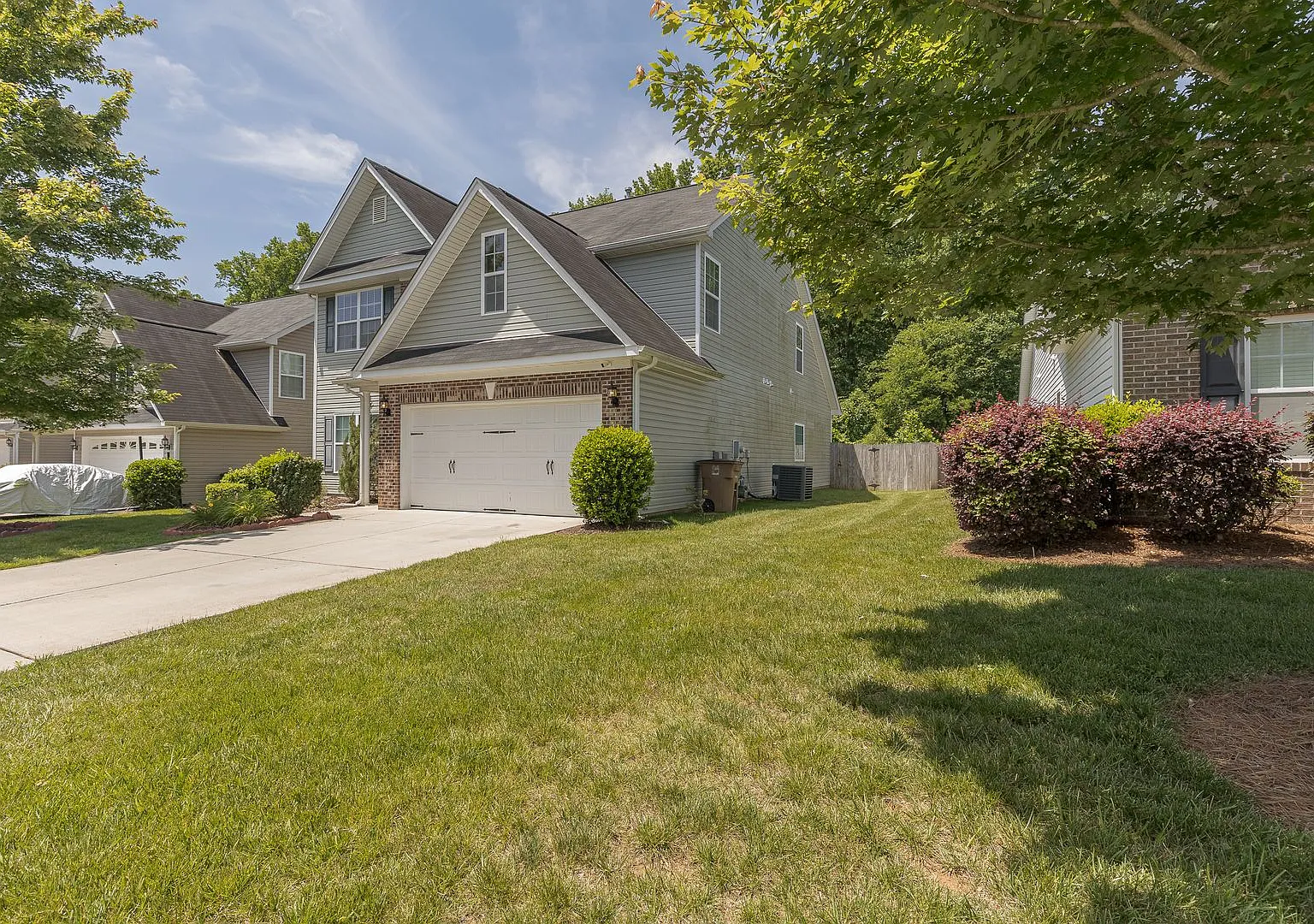A true Beauty! Located in Greensboro NC — Photo 4