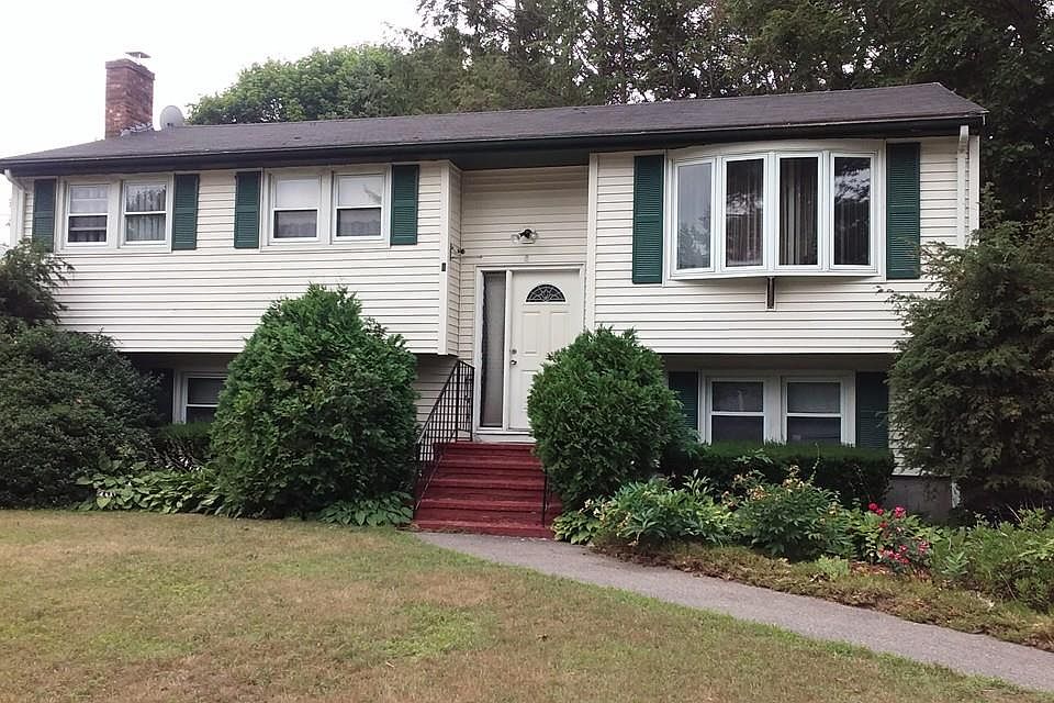 1st image of 8 Dudley Ave