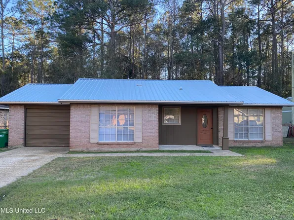 4316 Knowlcrest Dr, Moss Point, MS 39562