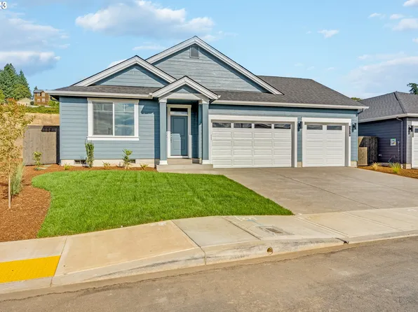 1578 NE Shell Rock Dr, Estacada, OR 97023