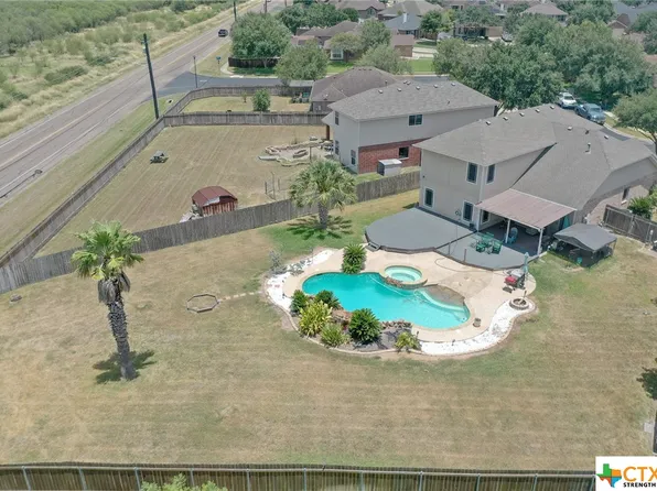 323 Riata, Victoria, TX 77901