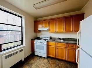 111 Montross Ave APT E, Rutherford, NJ 07070
