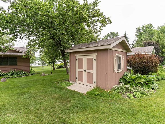 5th image of 32389 Birchwood Shore Dr