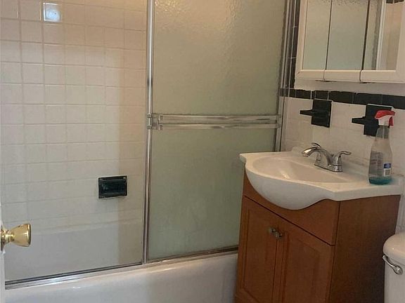 5th image of 8360 118th St APT 2J
