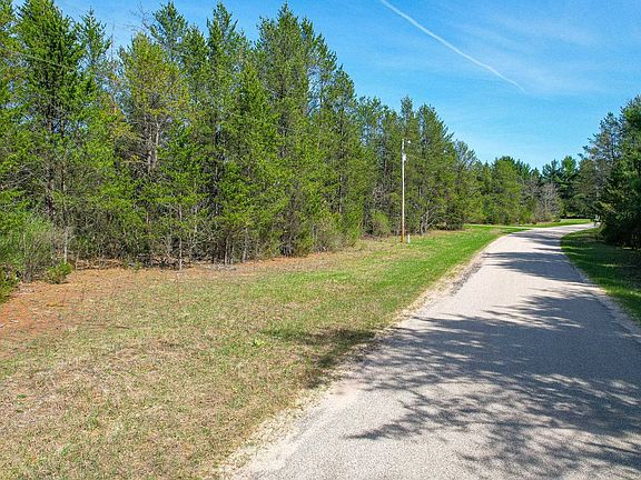 2nd image of LOT 82 10th Ct