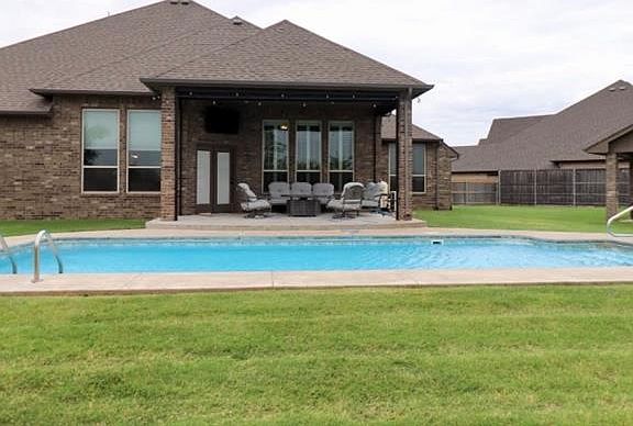 4th image of 14600 Wayfield Cir