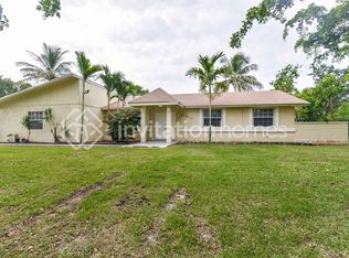 12900 SW 191st Ter, Miami, FL 33177