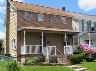 912 Pine St, Freeland, PA 18224