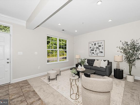 4th image of 7907 Homefield Dr