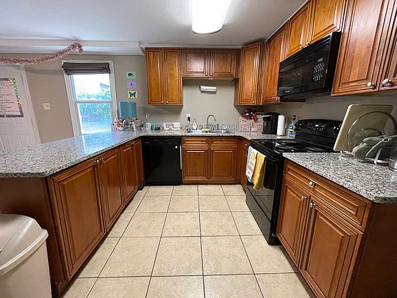 3rd image of 5830 S Robertson St #Babd45055