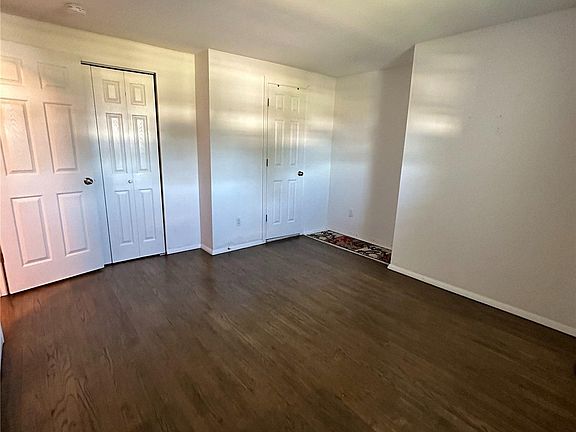 5th image of 34 Lebrun St