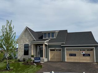 4003 Arbor Dr, Woodbury, MN 55129