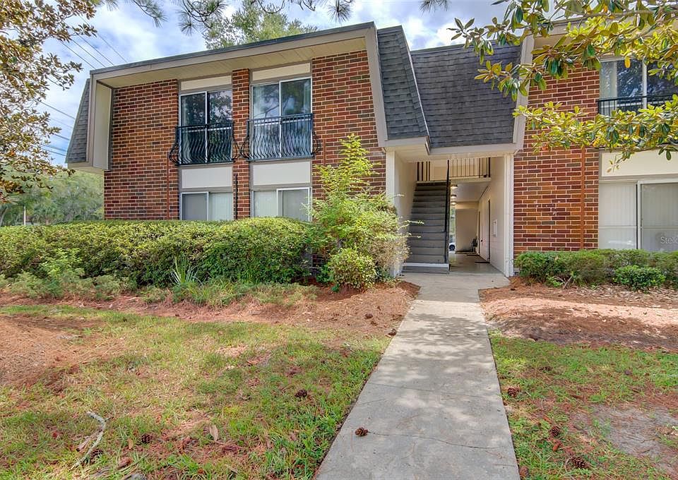 1st image of 1700 SW 16th Ct APT A22